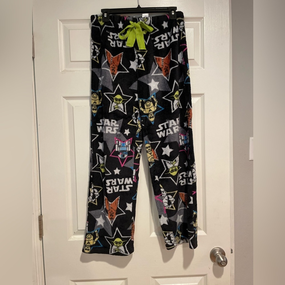 Star Wars Plush Pajama Pants size Medium EUC‎